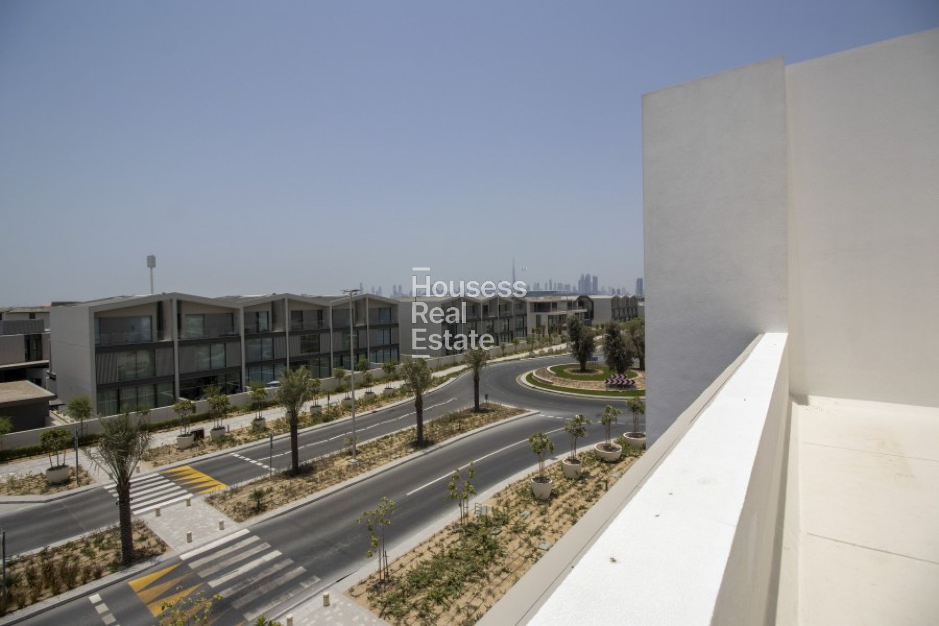 Photograph 3