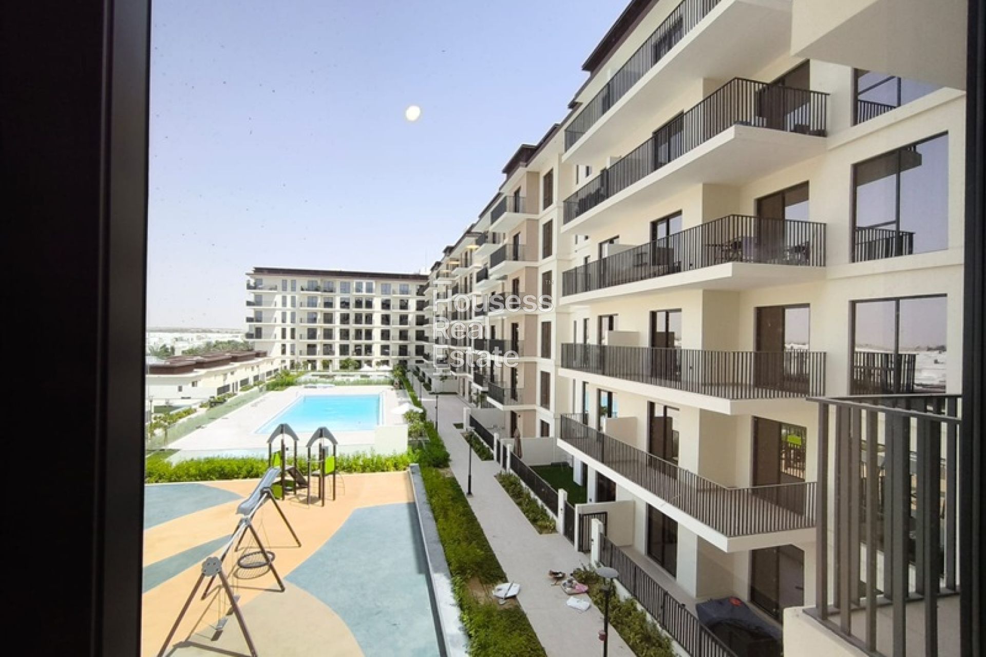 Apartment for Sale in The Hamilton, Town Square Investor Deal | Amazing Views | Tenanted