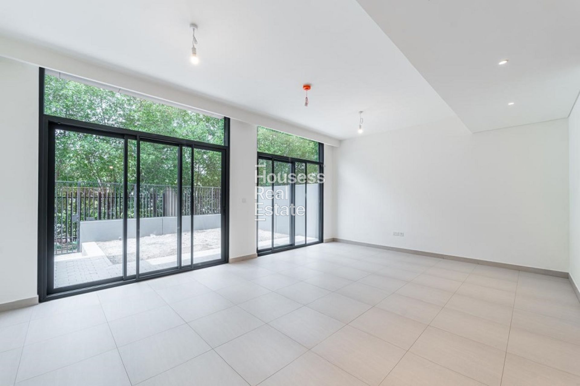 Townhouse for Rent in Mudon Al Ranim 5, Mudon Park Facing | G+1 | Brand New 3BR