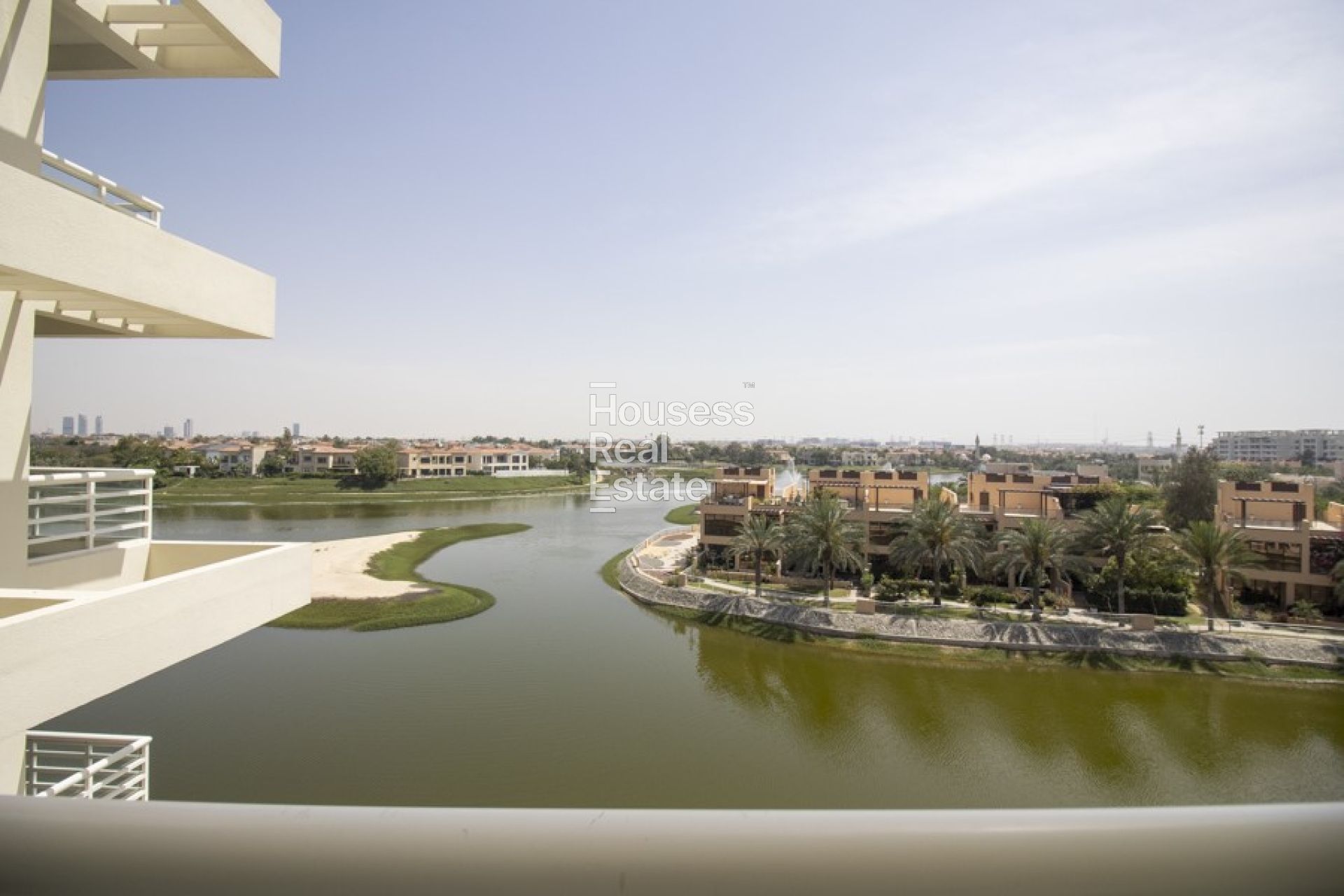 Duplex for Sale in Jumeirah Heights E, Jumeirah Islands Furnished | Scenic Lake View | 3BR plus Maid