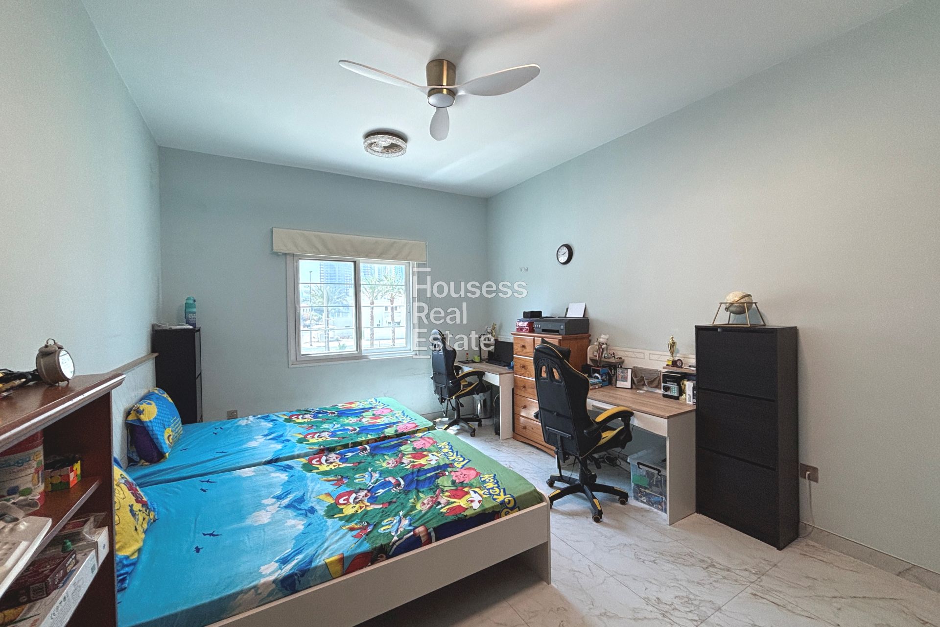 Photograph 21