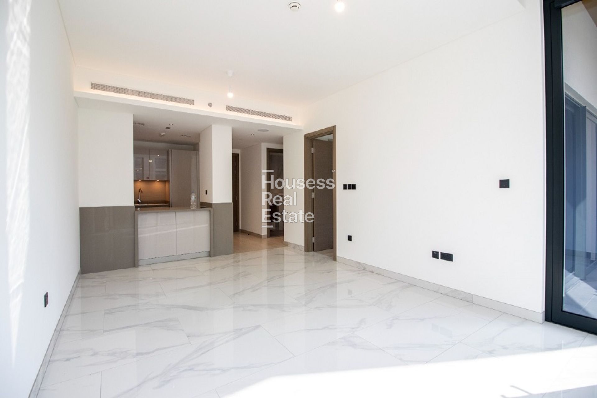Apartment for Sale Spacious 1 bed | Negotiable | Good view