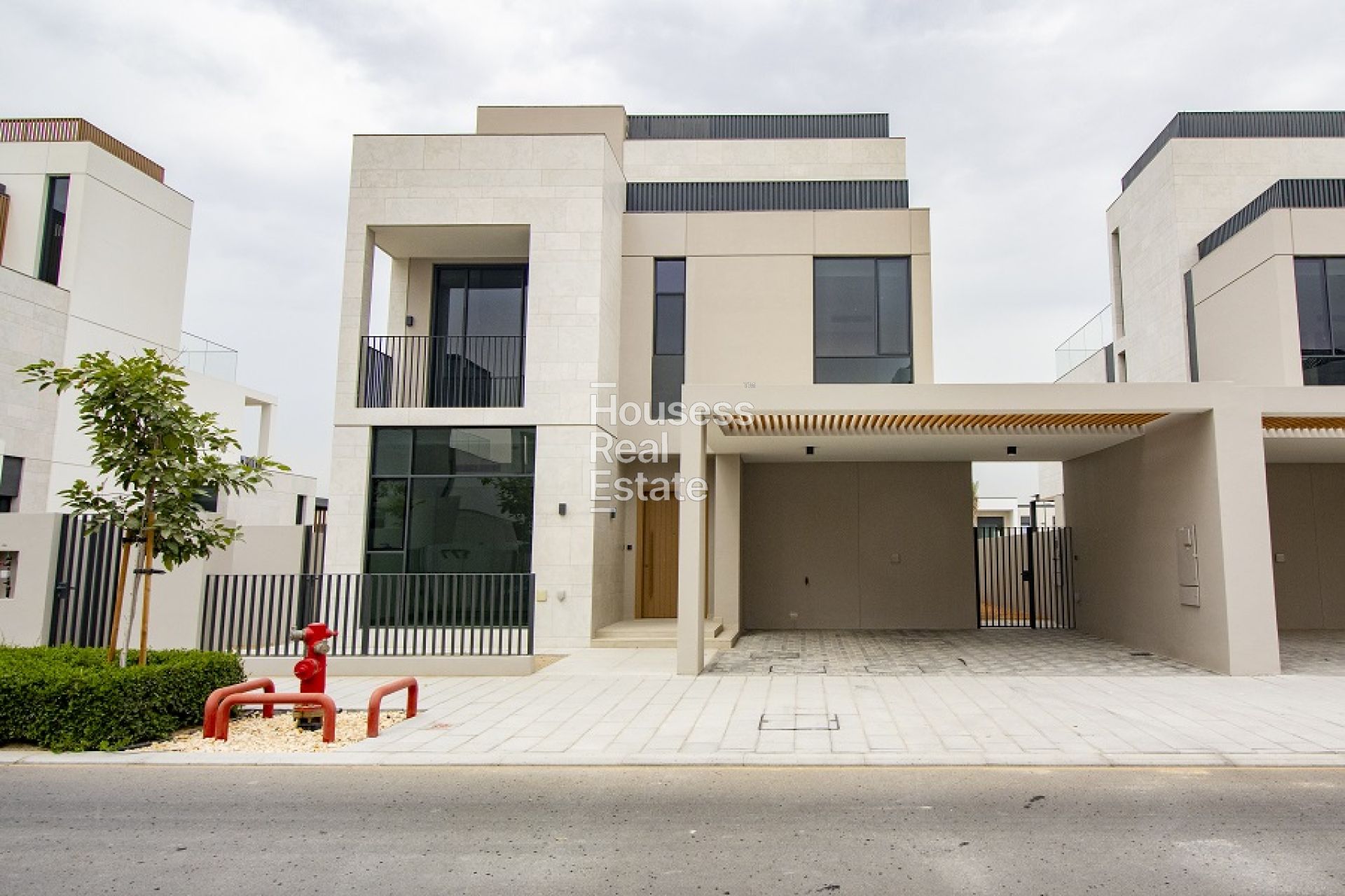 Villa for Sale Genuine Resale | Vastu | Huge Plot | Luxury Living