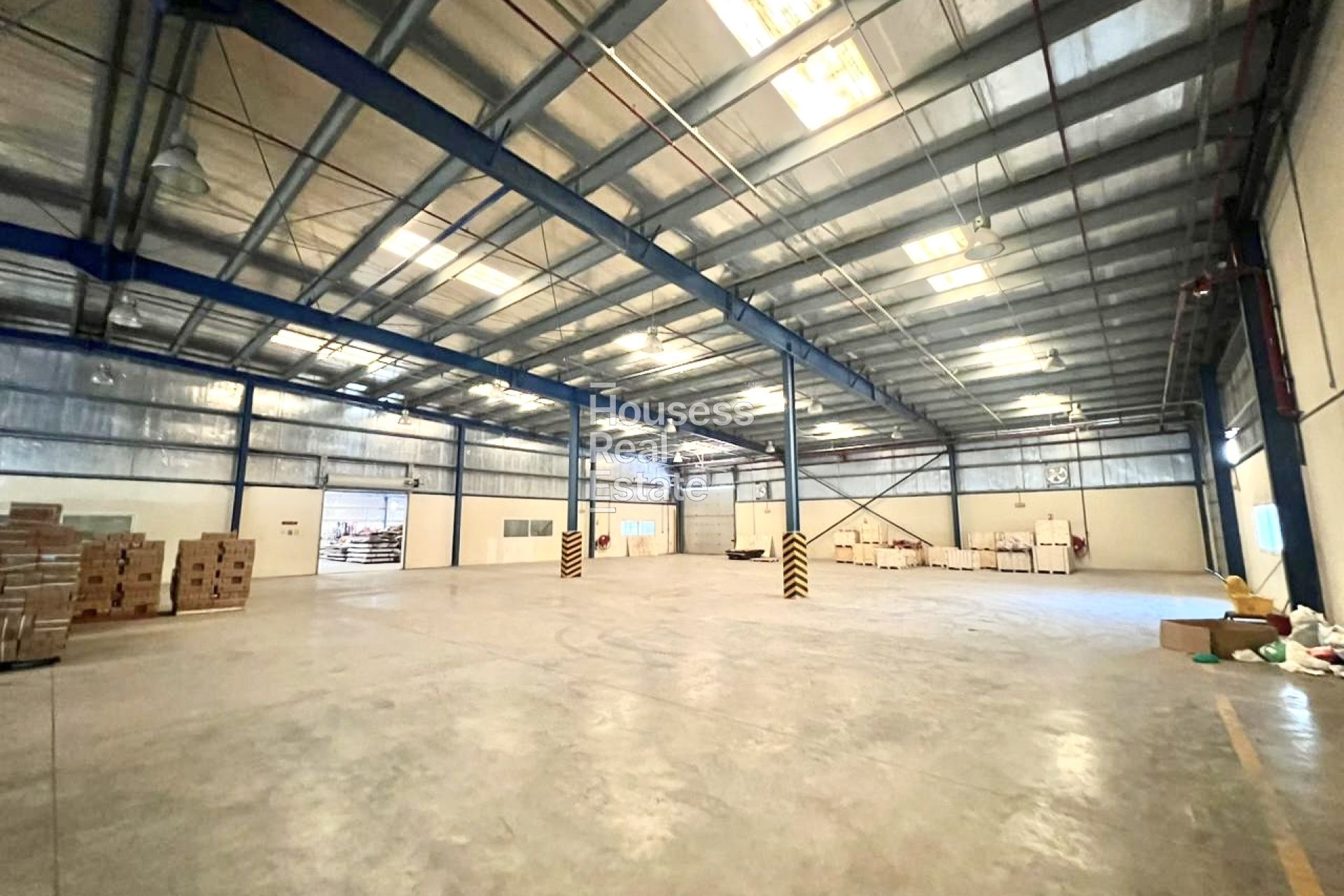 Warehouse for Rent With Office | Well Maintained | Loading Bay