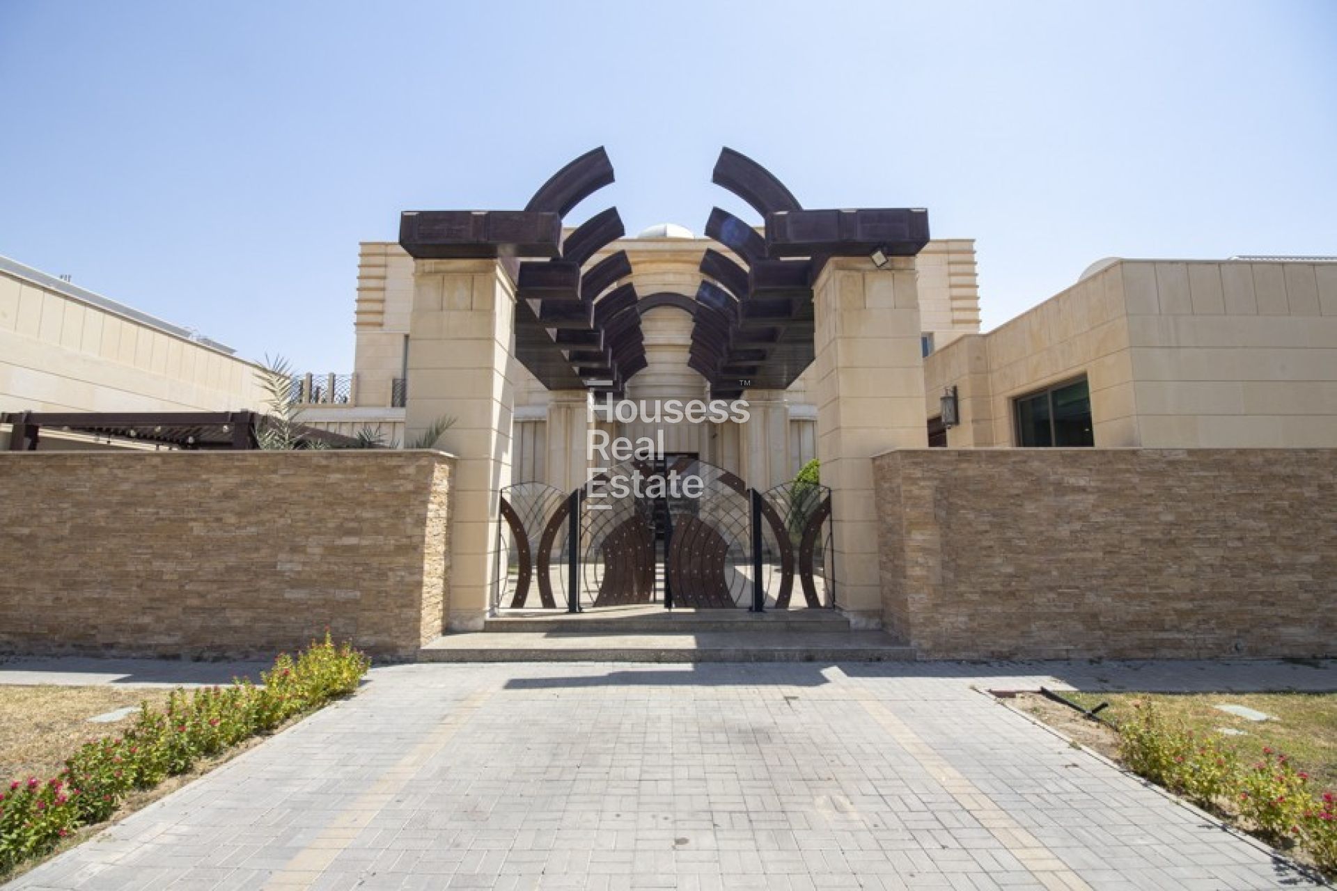 Villa for Rent in Al Manara Palace-Style Villa | Private Pool and Lift |Vacant