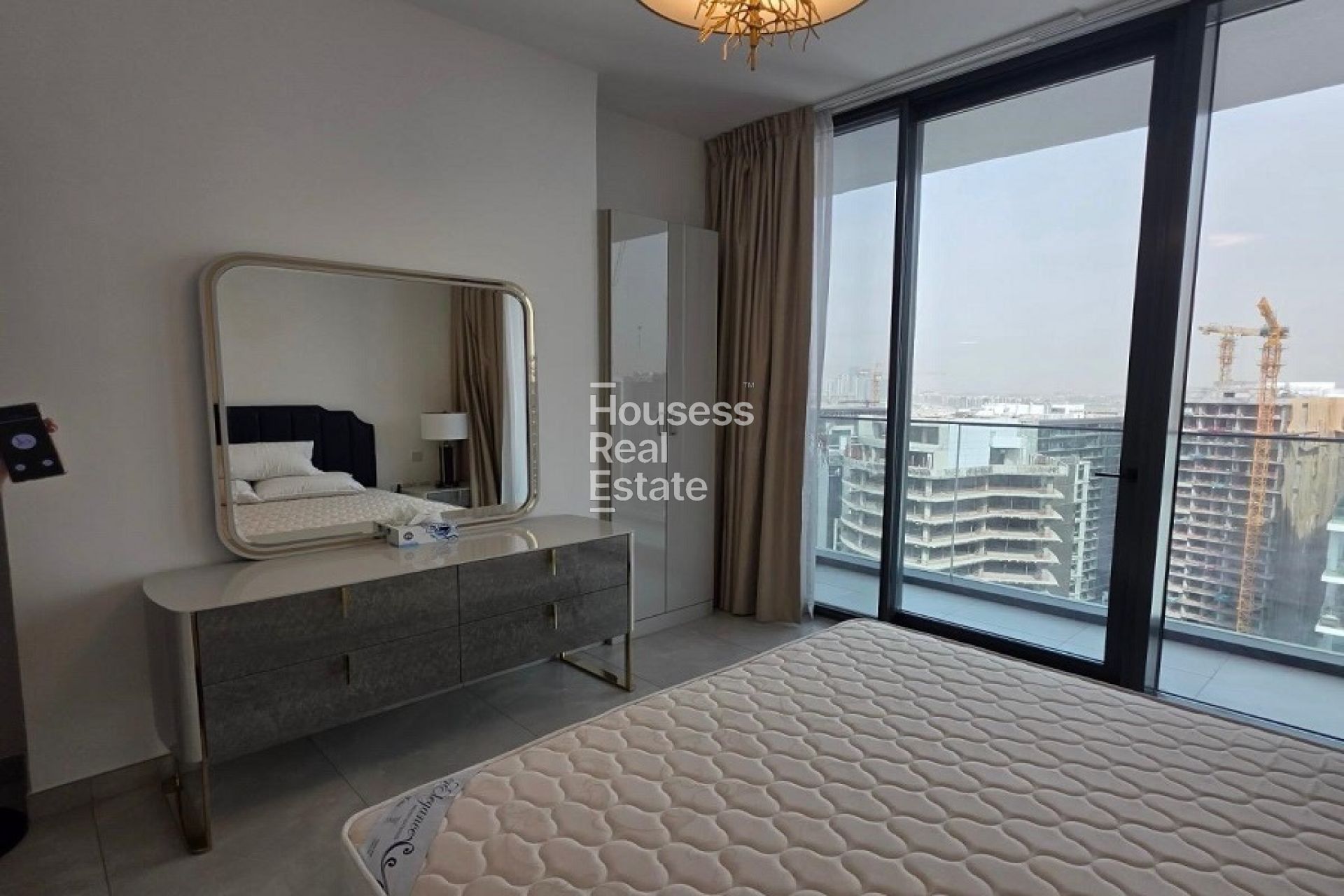 Apartment for Sale in The Paragon by IGO, Business Bay Fully Furnished 3BR|Higgh Floor|Vacant