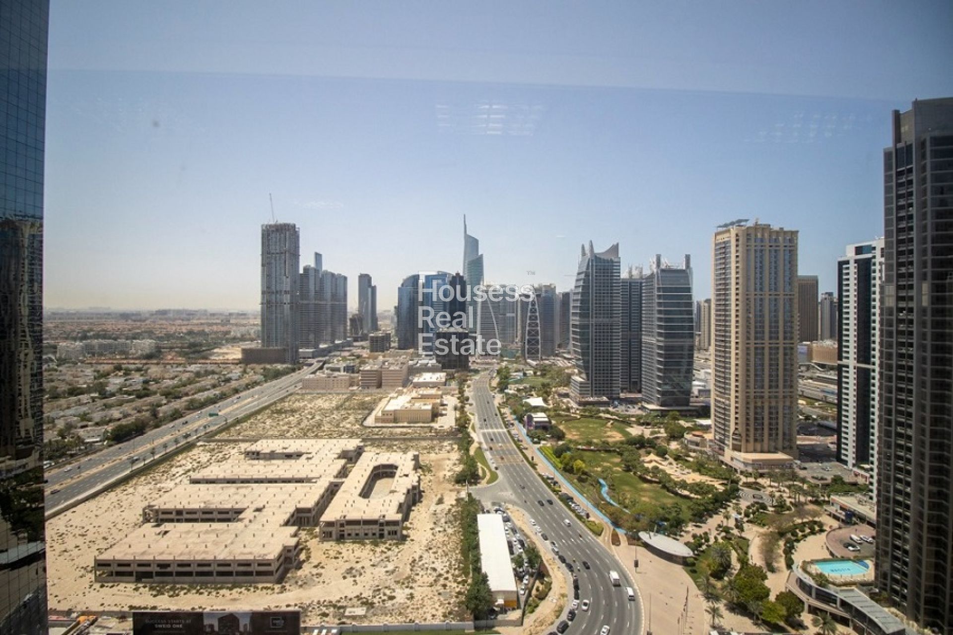 Office for Rent Spacious Office | High Floor | Prime Location