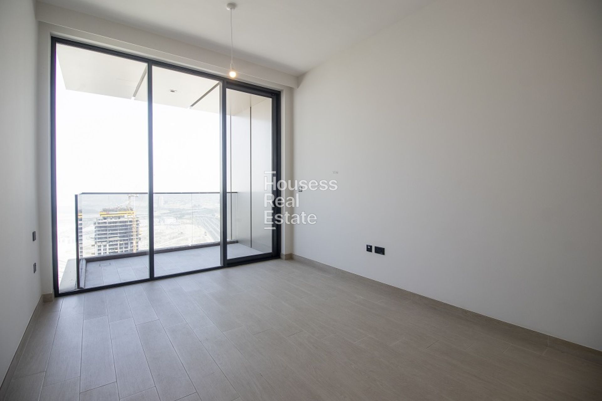 Apartment for Rent Modern Studio | Vacant | Prime Business Bay