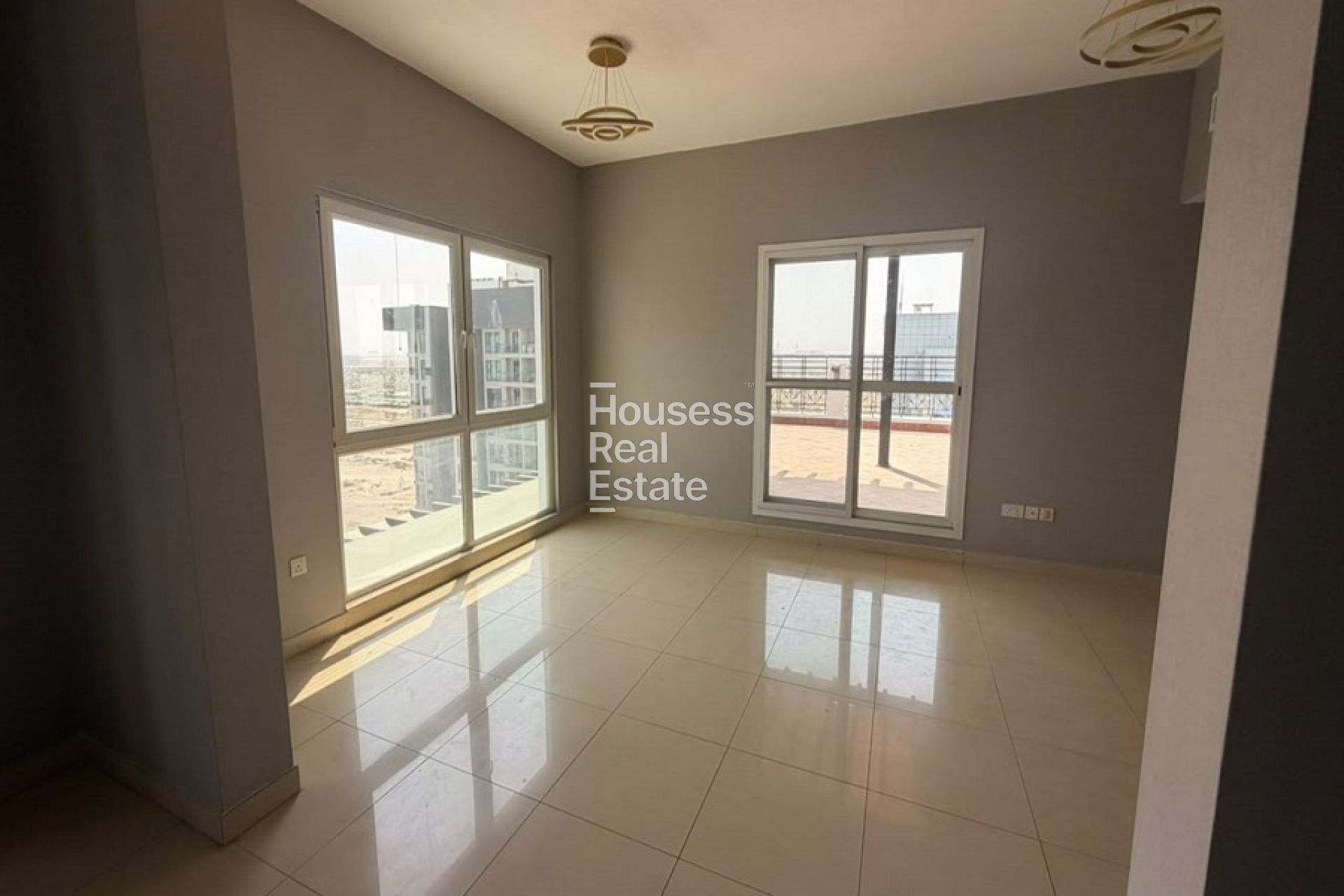 Apartment for Sale Dublex 3 BHK plus Maid|Prime Location in DSO