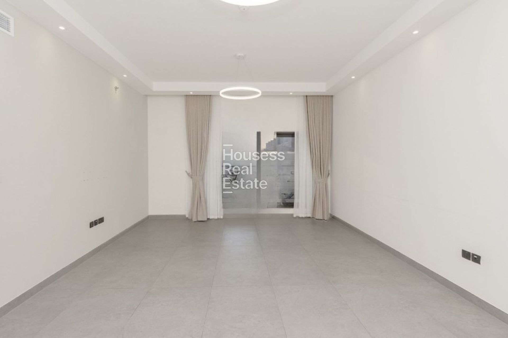 Apartment for Rent 2BR plus maid room | near Metro | Huge Layout