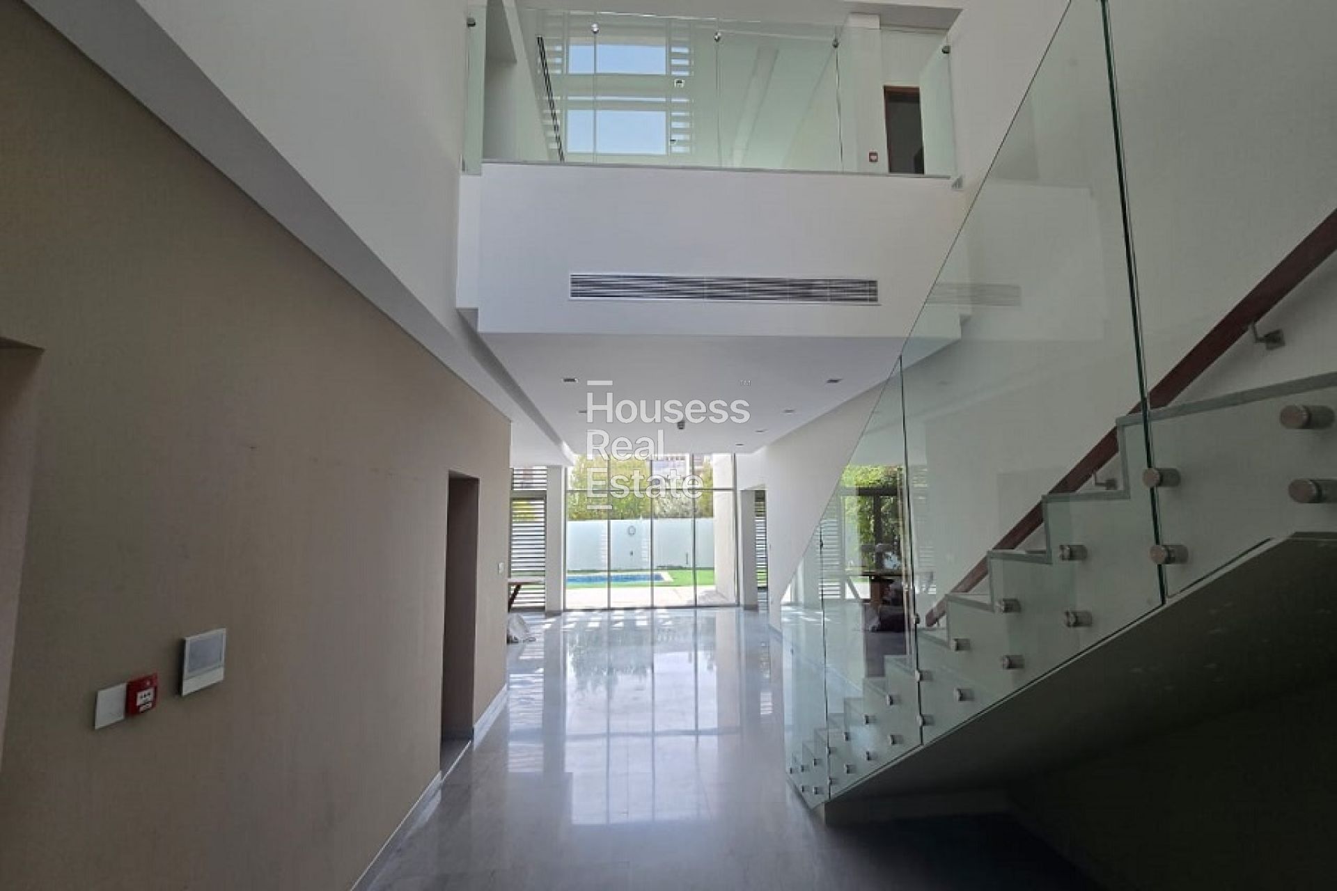 Photograph 3