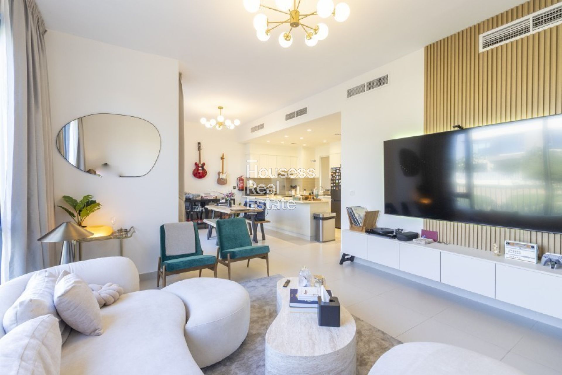 Townhouse for Rent Single Row | Facing Green Belt | Vacant 15 Sept