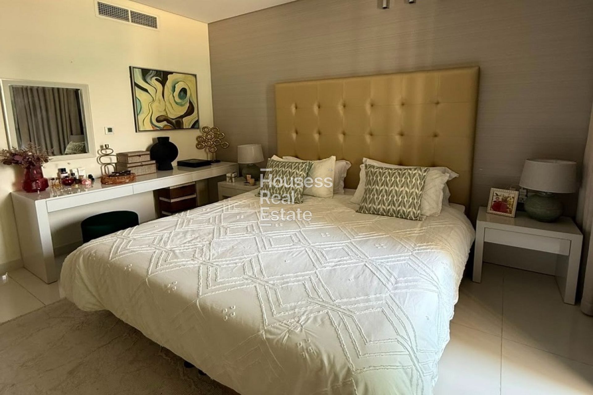 Apartment for Rent in Damac Maison The Vogue, Business Bay Fully Furnished 1BR|Prime Location|Canal View