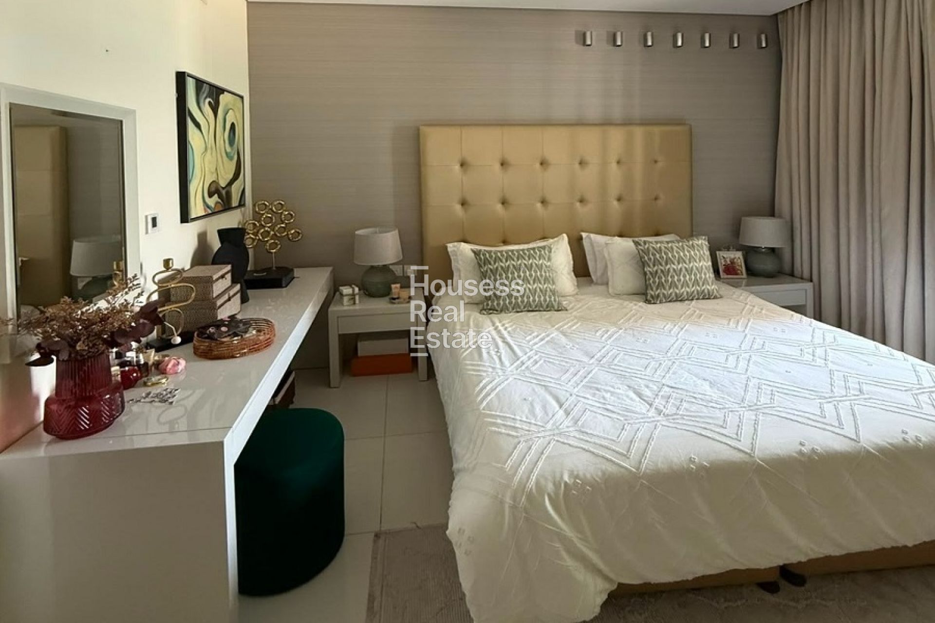 Apartment for Rent in Damac Maison The Vogue, Business Bay Fully Furnished 1BR|Prime Location|Canal View