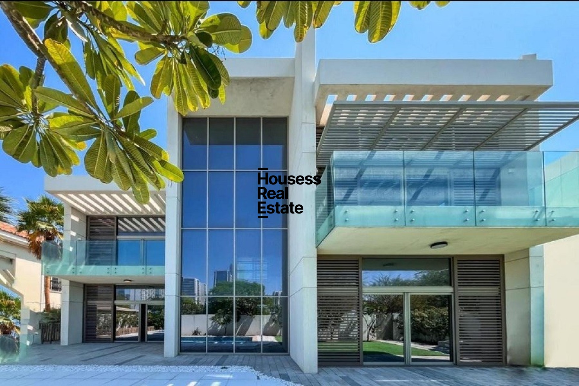 Villa for Rent in District One Villas, Mohammed Bin Rashid City Phase 1 | Internal with large plot | Vacant