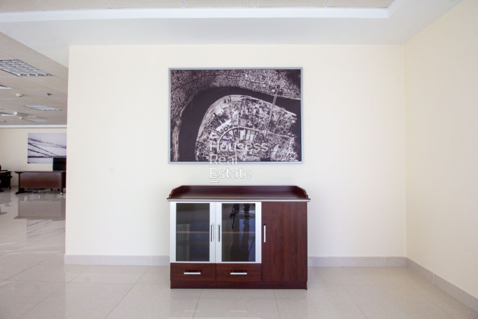 Photograph 13