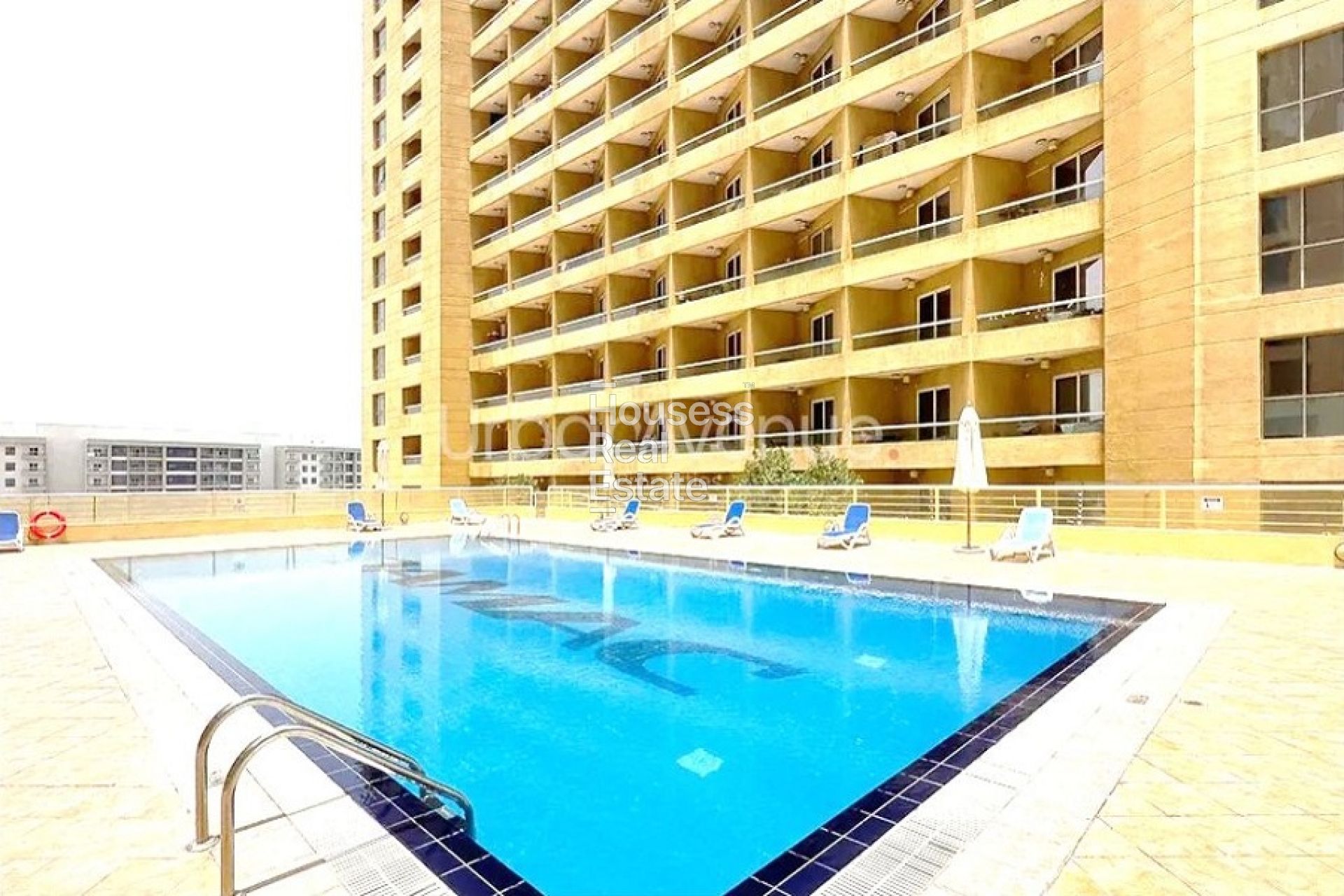 Apartment for Rent Spacious | Balcony | Lake and City Views