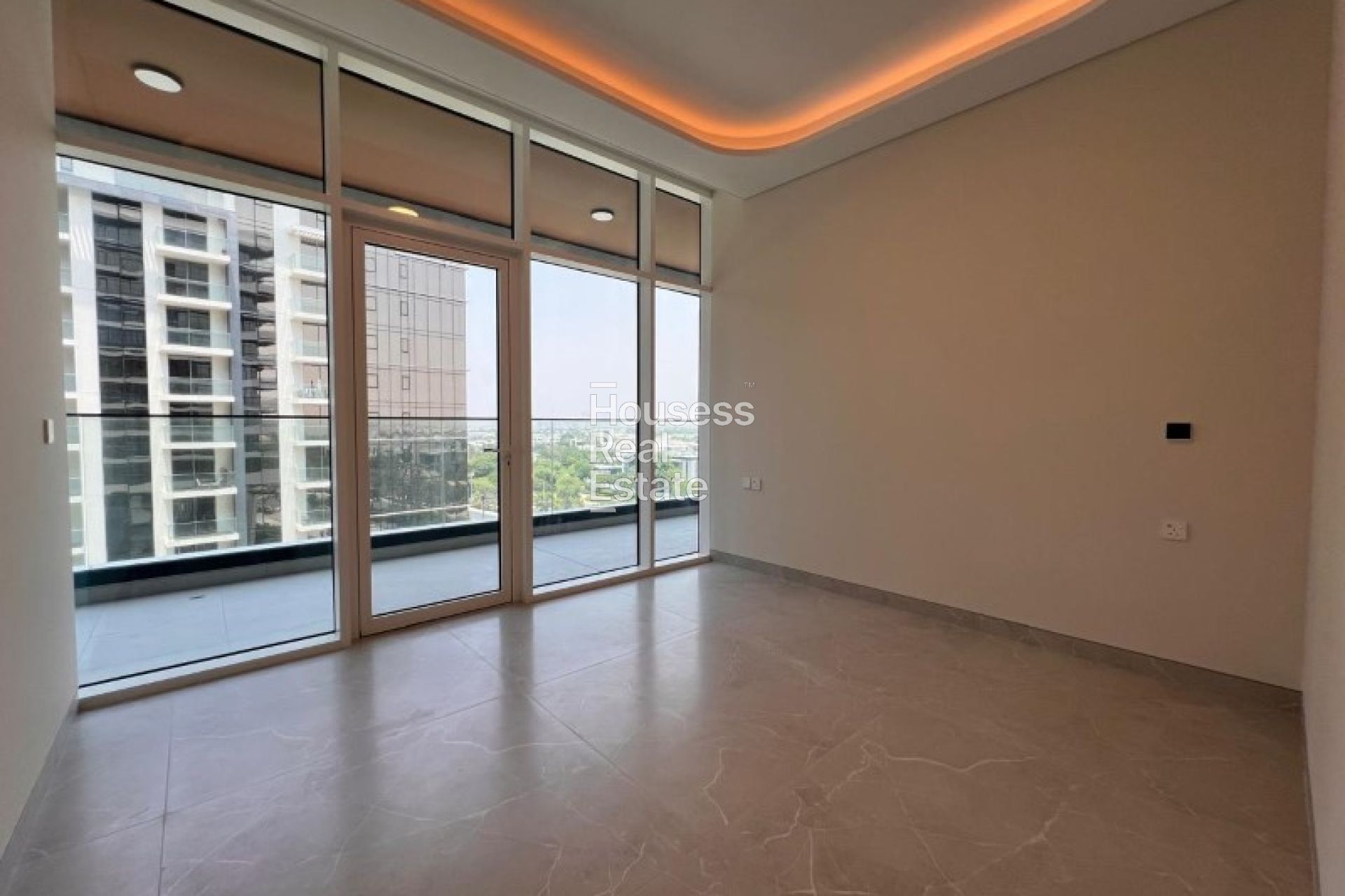 Apartment for Rent Brand New | Ultra Luxury | Huge Layout
