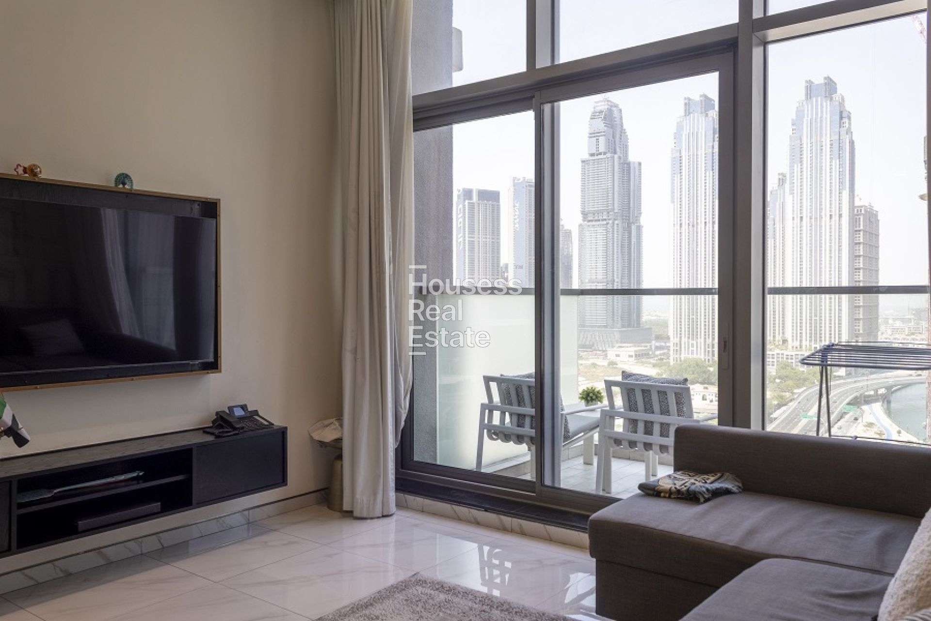 Apartment for Rent in Atria Residences, Business Bay Fully Furnished 1BR|High Floor|Prime Business Bay