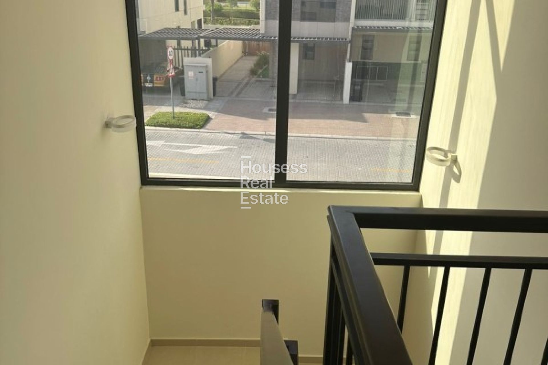Photograph 13