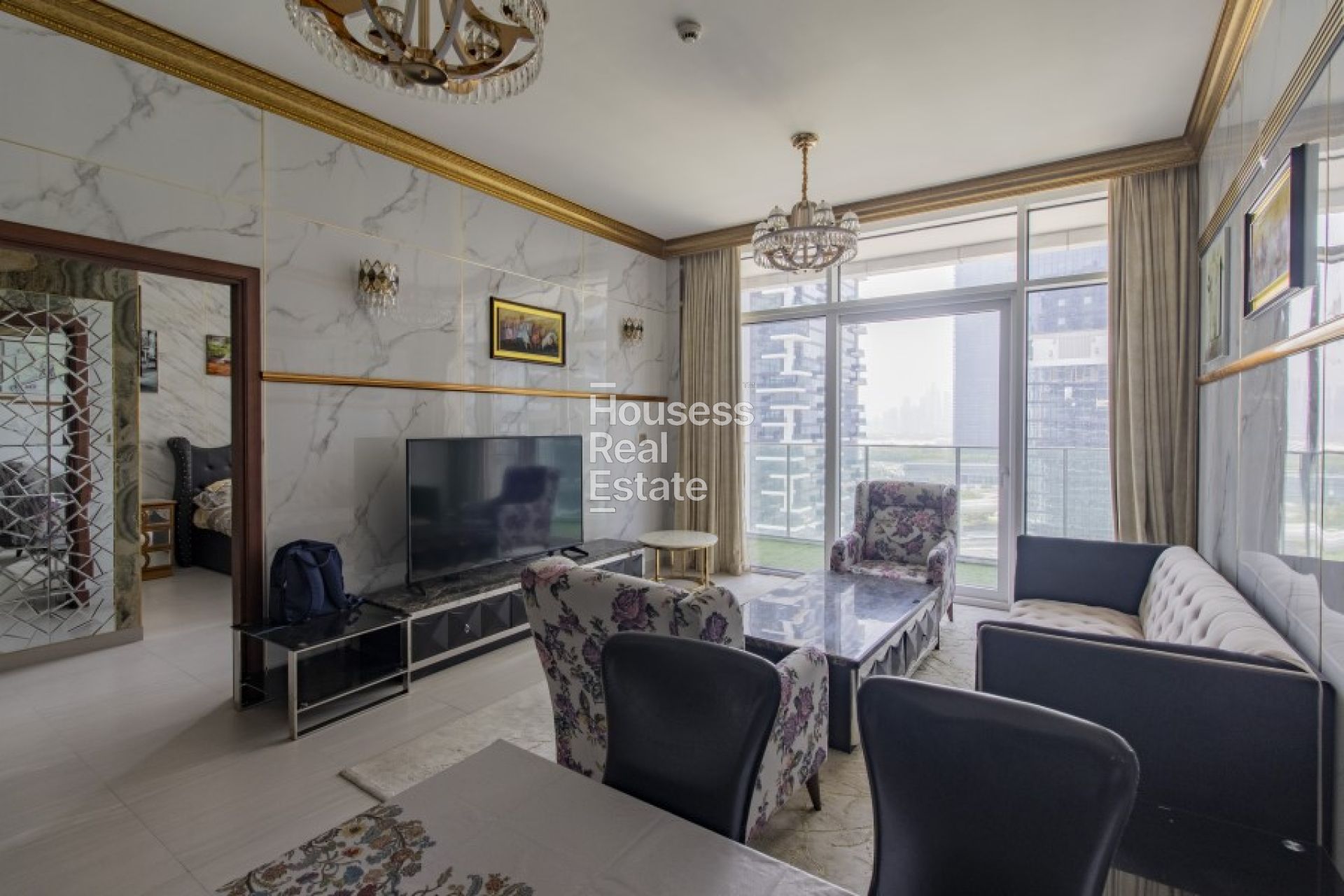 Apartment for Rent Fully Upgraded | Close to Metro and Zabeel Park