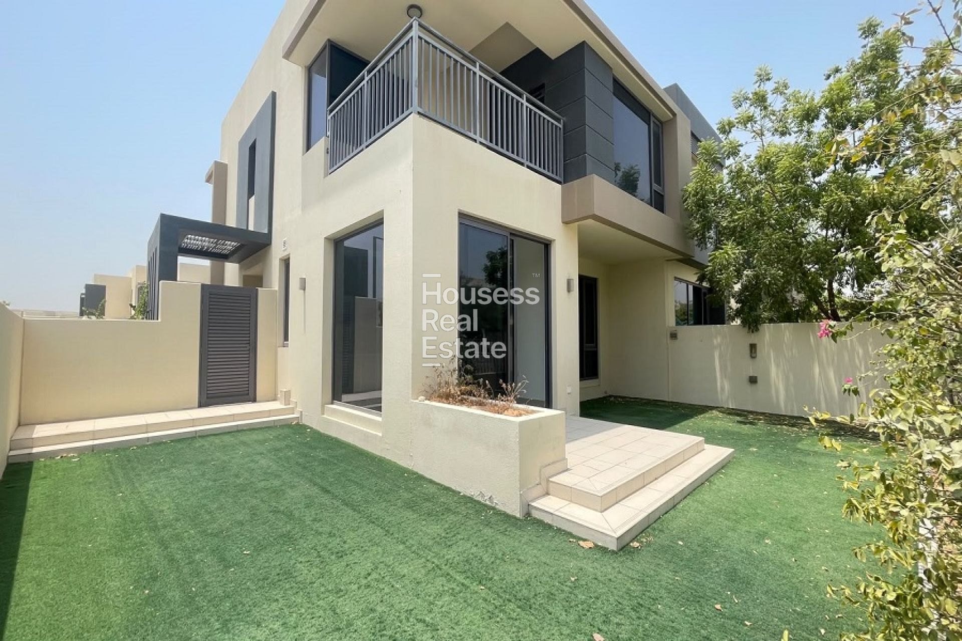 Villa for Rent Elegant Corner Villa | With Kitchen Appliances