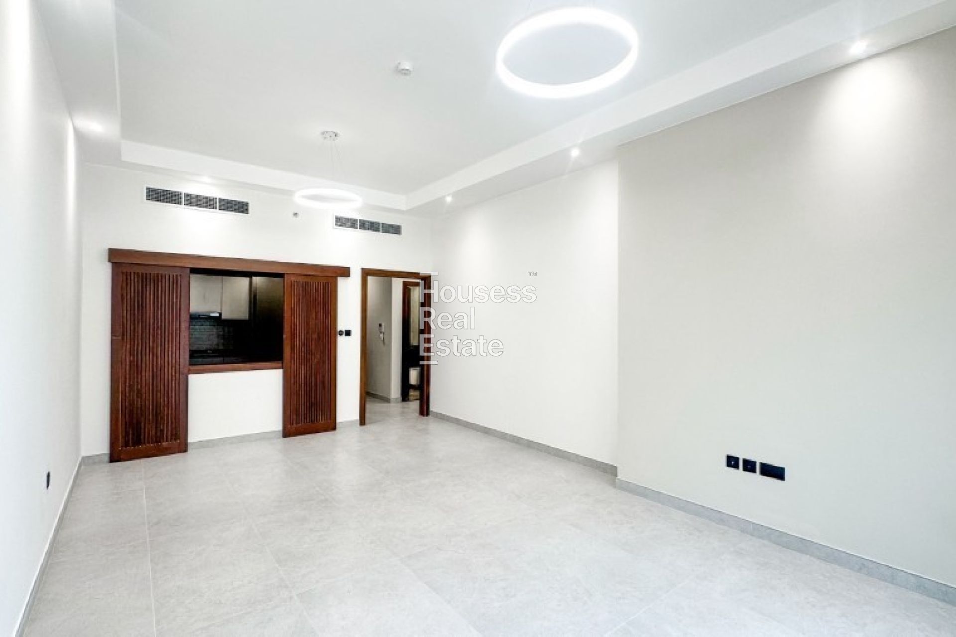 Apartment for Rent Fitted Kitchen | Spacious Layout | Near Metro