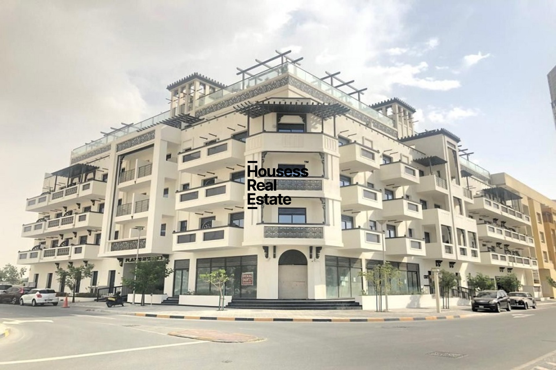 Apartment for Sale Good ROI | Vacant on Tranfer | Spacious
