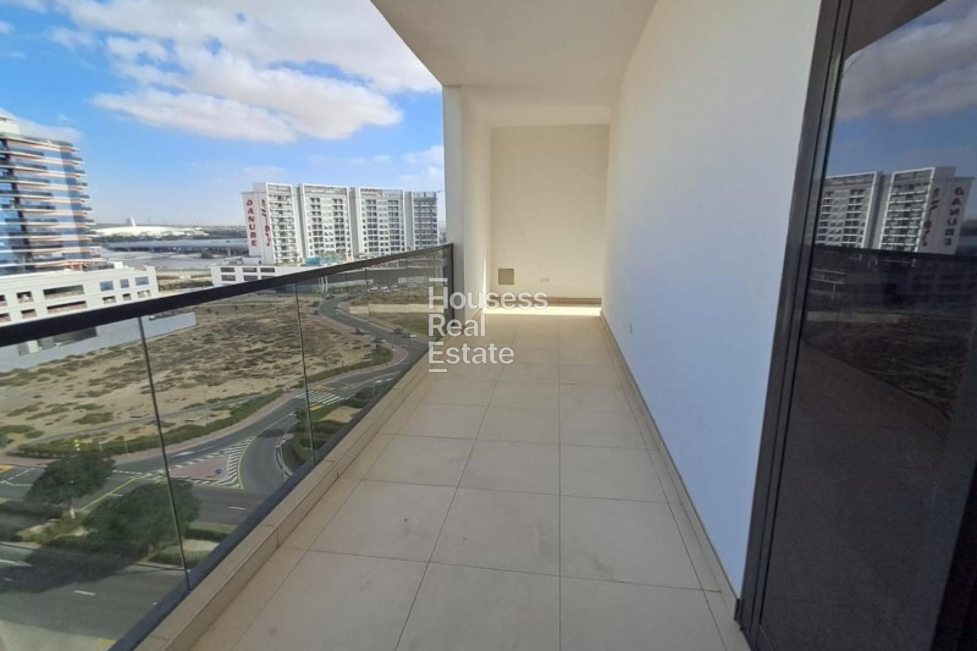 Apartment for Sale Spacious | Huge Balcony | Rented Investment