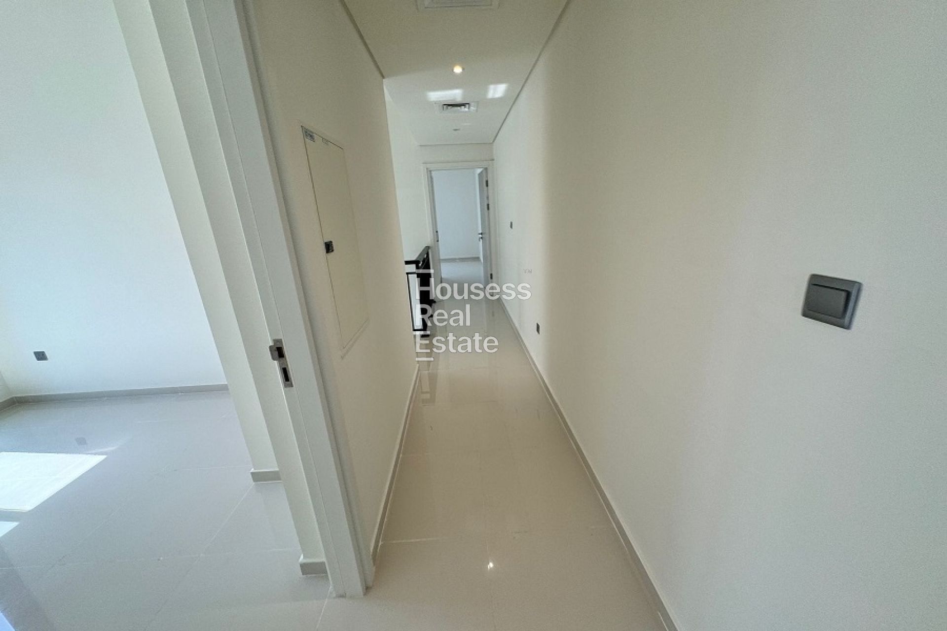 Townhouse for Rent 3 BED+MAIDS | BACK TO BACK | CORNER
