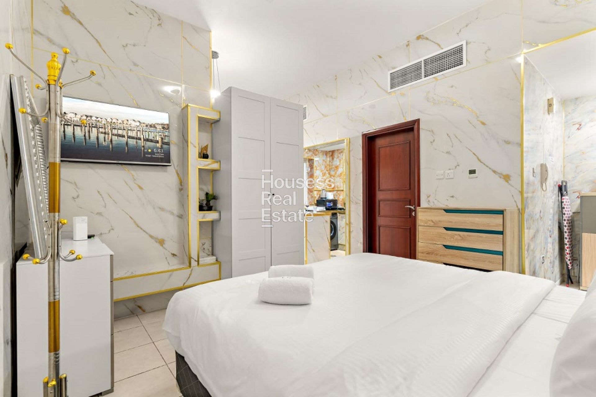 Apartment for Sale Fully Upgraded Studio|Prime Location|Modern Design