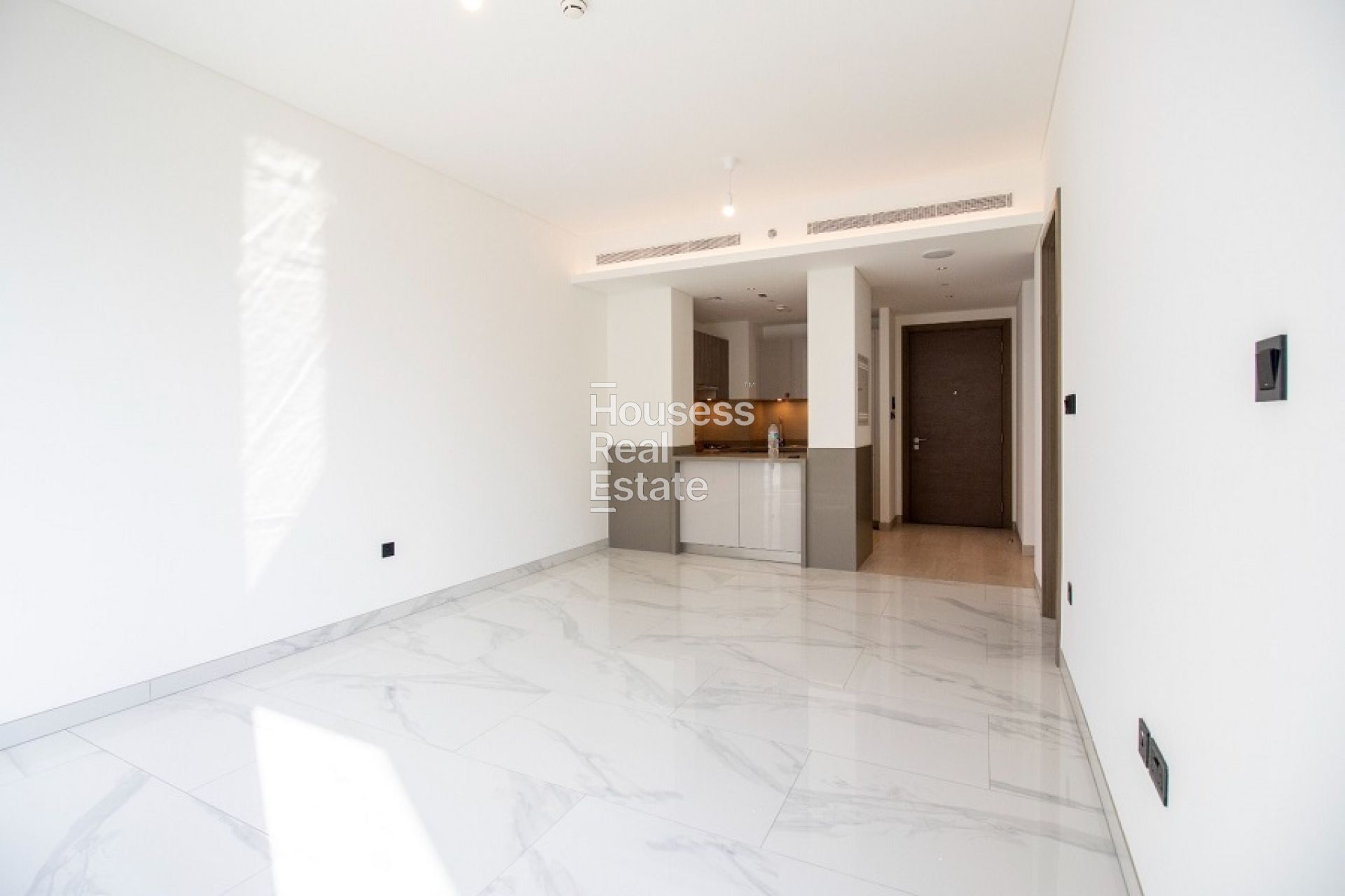 Apartment for Rent Lowest price Unit | Available now | Spacious